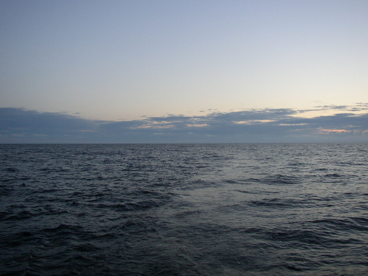 Яхта Лилия - фото Балтики